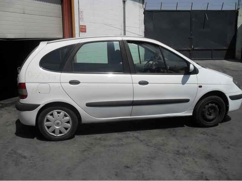 renault scenic (ja..) del año 2002
