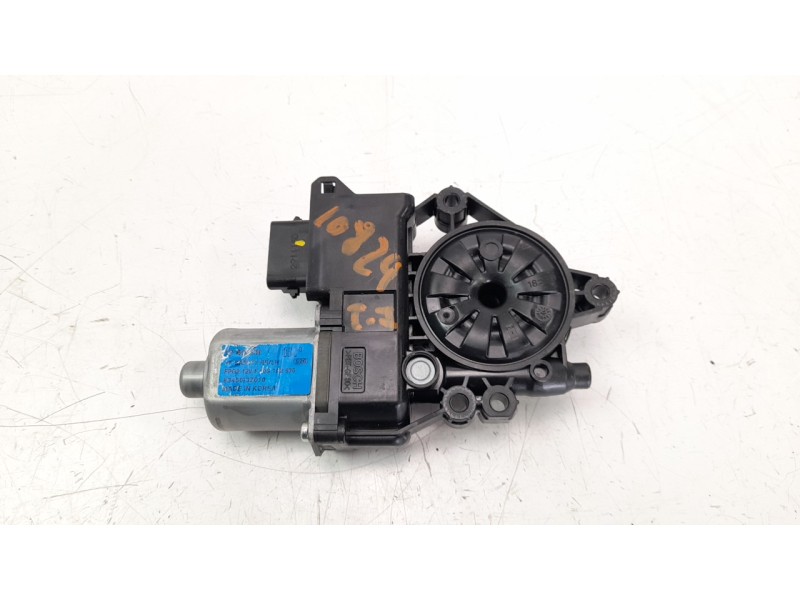 Recambio de motor elevalunas trasero izquierdo para hyundai i40 1.7 crdi cat referencia OEM IAM 834503Z010  