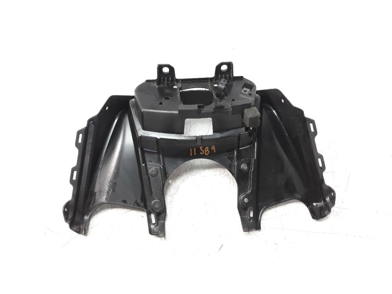 Recambio de moldura para yamaha nmax nmax 125 referencia OEM IAM B6HF837L0000  