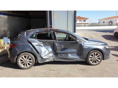 RENAULT MEGANE IV BERLINA 5P