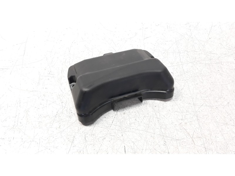Recambio de moldura para yamaha nmax nmax 125 referencia OEM IAM B2TH212901  