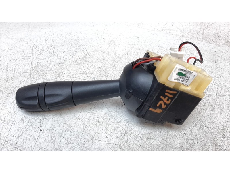 Recambio de mando intermitentes para renault clio iv referencia OEM IAM 255676085R  