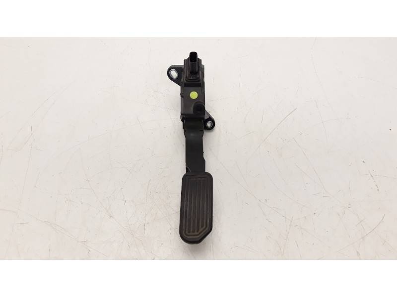 Recambio de potenciometro pedal para toyota rav 4 2.0 d-4d cat referencia OEM IAM 781100W040  