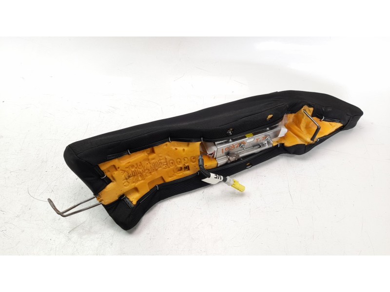 Recambio de airbag lateral trasero izquierdo para hyundai i40 1.7 crdi cat referencia OEM IAM 895103Z800  