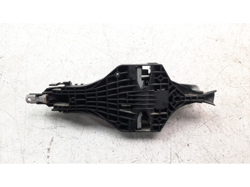 Recambio de maneta exterior delantera derecha para land rover discovery sport pure referencia OEM IAM FK72224A82AA  