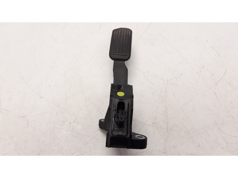 Recambio de potenciometro pedal para toyota rav 4 2.0 d-4d cat referencia OEM IAM 781100W040  