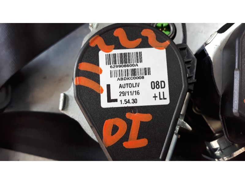 Recambio de kit airbag para mahindra kuv 100 2wd nxt referencia OEM IAM 0120CAZ00021N  