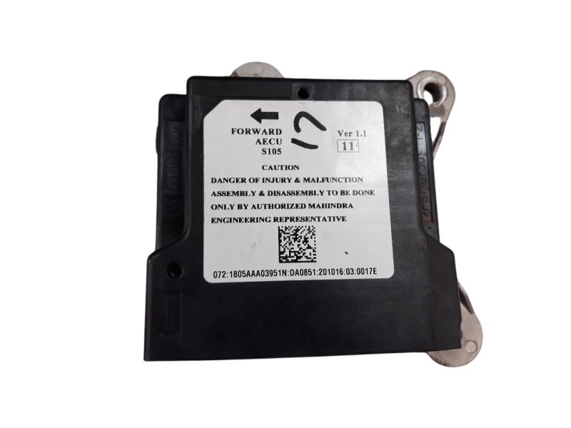 Recambio de kit airbag para mahindra kuv 100 2wd nxt referencia OEM IAM 0120CAZ00021N  