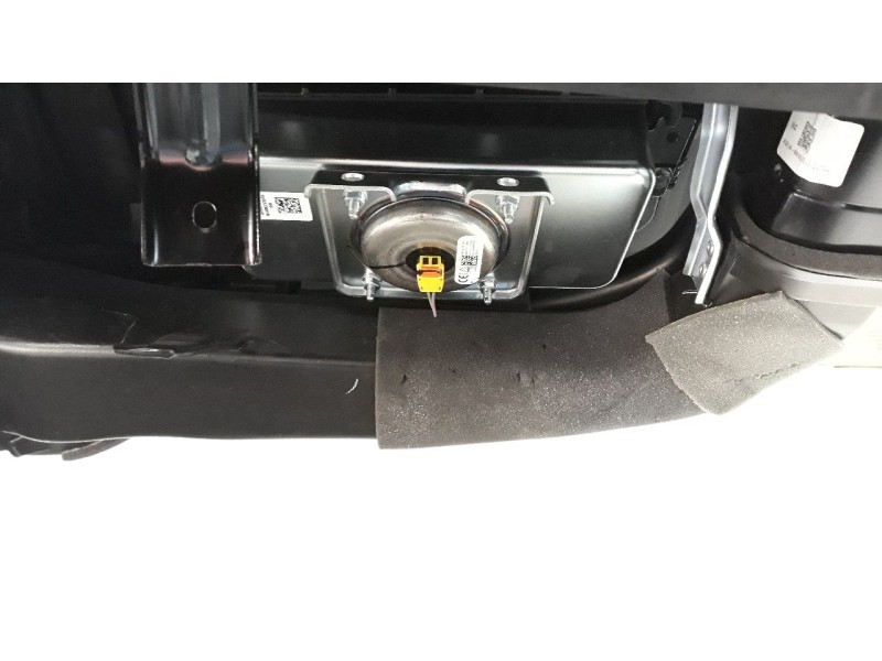 Recambio de kit airbag para mahindra kuv 100 2wd nxt referencia OEM IAM 0120CAZ00021N  
