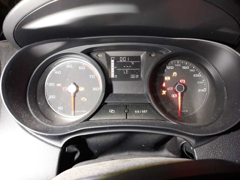 seat ibiza (6j5) del año 2015