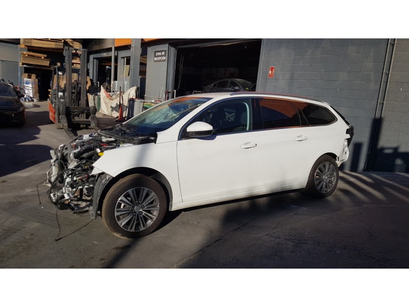 peugeot 308 sw del año 2021