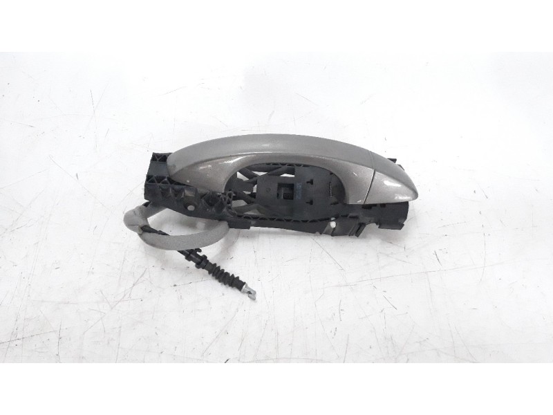Recambio de maneta exterior trasera derecha para volkswagen golf vii variant (bv5) 1.6 tdi referencia OEM IAM 5G0837205N  