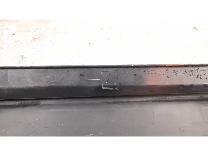 Recambio de estribos laterales para opel crossland x excellence referencia OEM IAM 13482064  