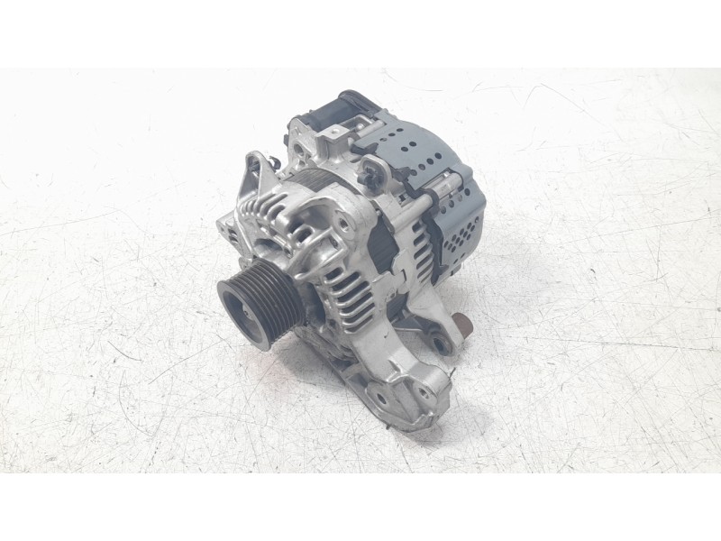 Recambio de alternador para suzuki swift (az) referencia OEM IAM 9615073S02000  
