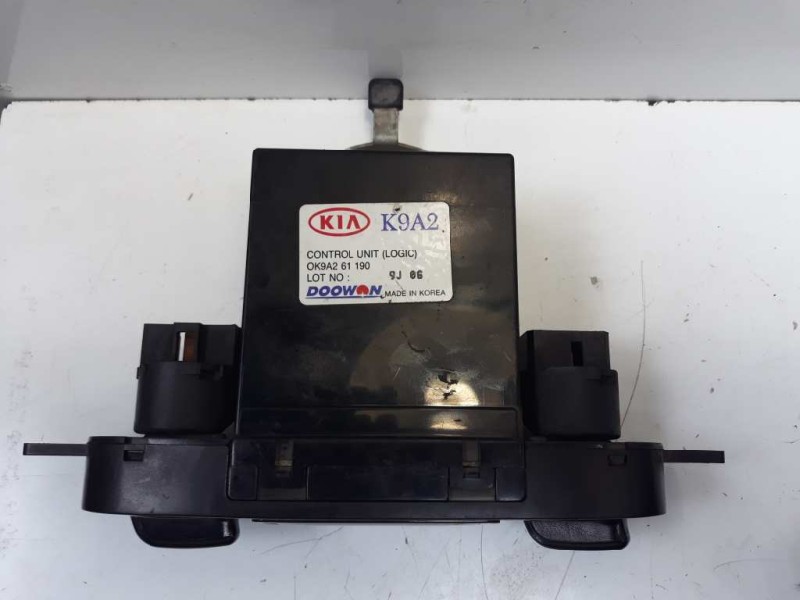 Recambio de mando calefaccion / aire acondicionado para kia clarus 2.0 cat referencia OEM IAM 0K9A261190  