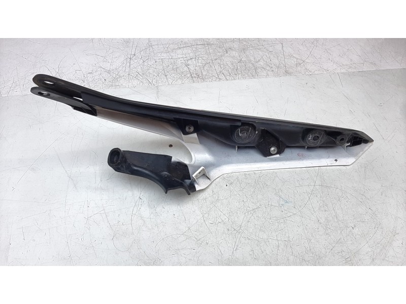Recambio de moldura para ktm 390 duke 390 duke referencia OEM IAM 9300804110028  