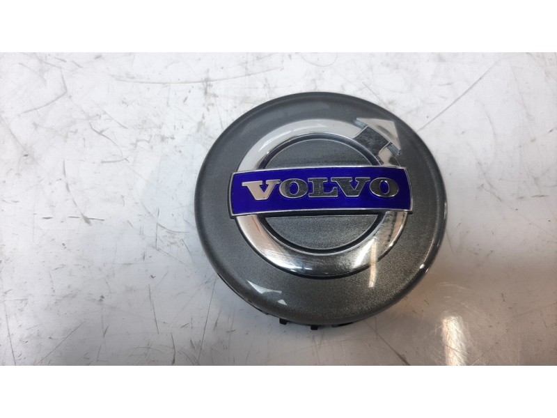 Recambio de tapacubos para volvo v60 kombi 2.0 diesel cat referencia OEM IAM 30666913  