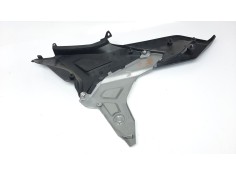 Recambio de moldura para honda nc 750 referencia OEM IAM 83611MKWD00 83631MKWD0  2