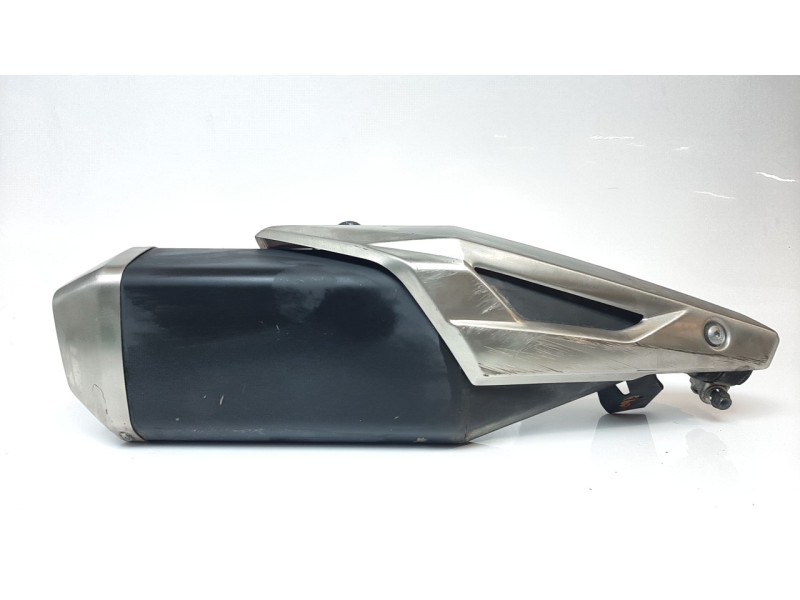 Recambio de silenciador trasero para honda nc 750 referencia OEM IAM 18310MKWD01  