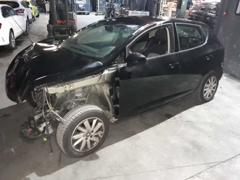 seat ibiza (6j5) del año 2015