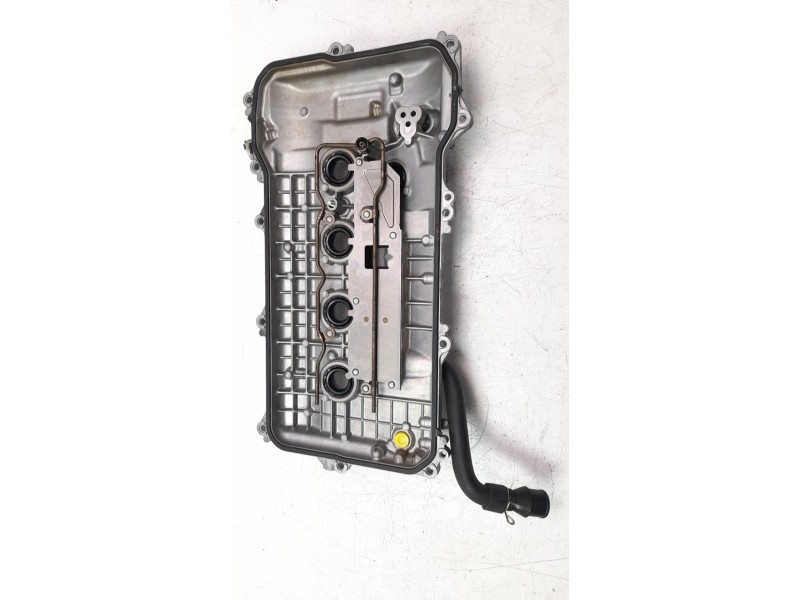 Recambio de tapa balancines para toyota prius+ eco referencia OEM IAM 1120137040  