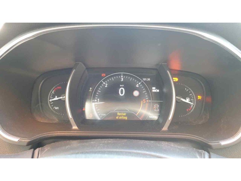 renault megane iv berlina 5p del año 2018