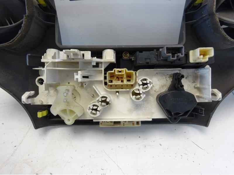 Recambio de mando calefaccion / aire acondicionado para toyota yaris (ncp1/nlp1/scp1) 1.0 cat referencia OEM IAM   