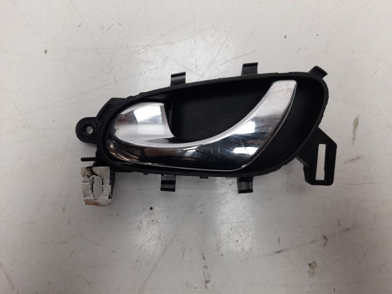 Recambio de maneta interior delantera izquierda para renault kadjar intens referencia OEM IAM 806714EA1A  