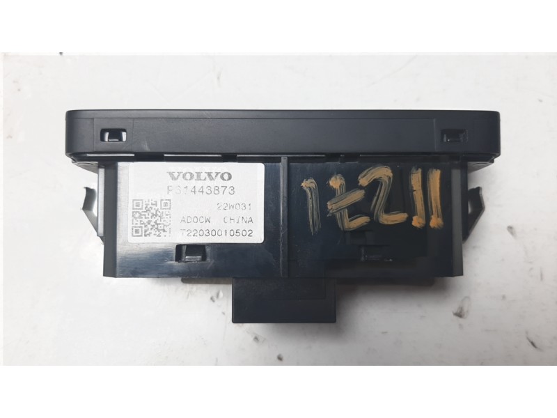Recambio de mando multifuncion para volvo xc 40 1.5 cat referencia OEM IAM P31443873  