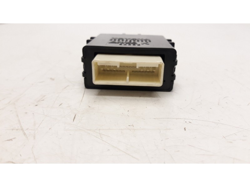 Recambio de modulo electronico para toyota rav 4 2.0 d-4d cat referencia OEM IAM 8594042030  