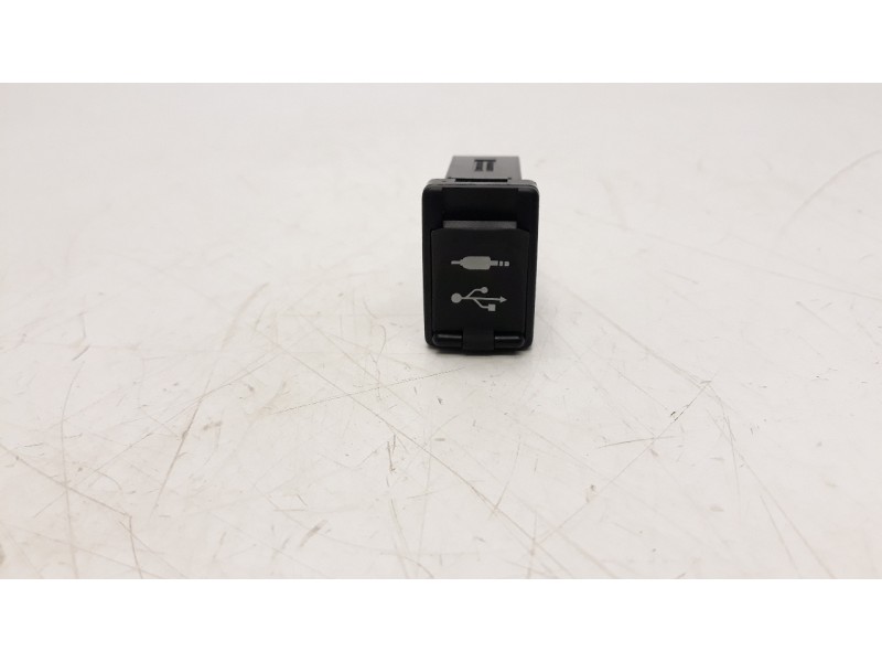 Recambio de modulo electronico para toyota rav 4 2.0 d-4d cat referencia OEM IAM 8619042040  