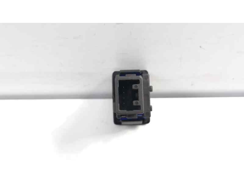 Recambio de interruptor para toyota yaris active referencia OEM IAM 841520D090  