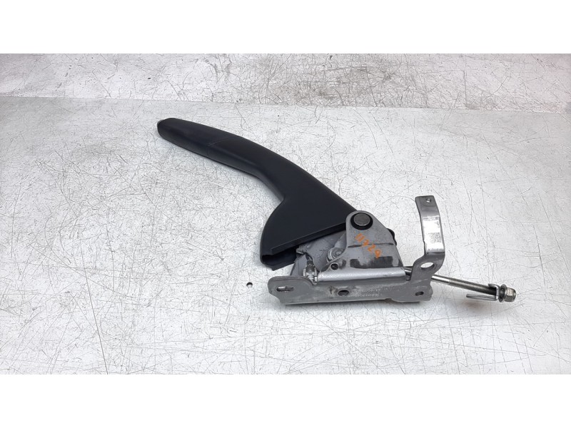 Recambio de palanca freno para renault clio iv referencia OEM IAM 360104904R  