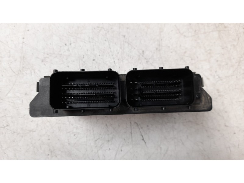 Recambio de centralita motor uce para hyundai kona 1.0 tgdi cat referencia OEM IAM 3911007101  