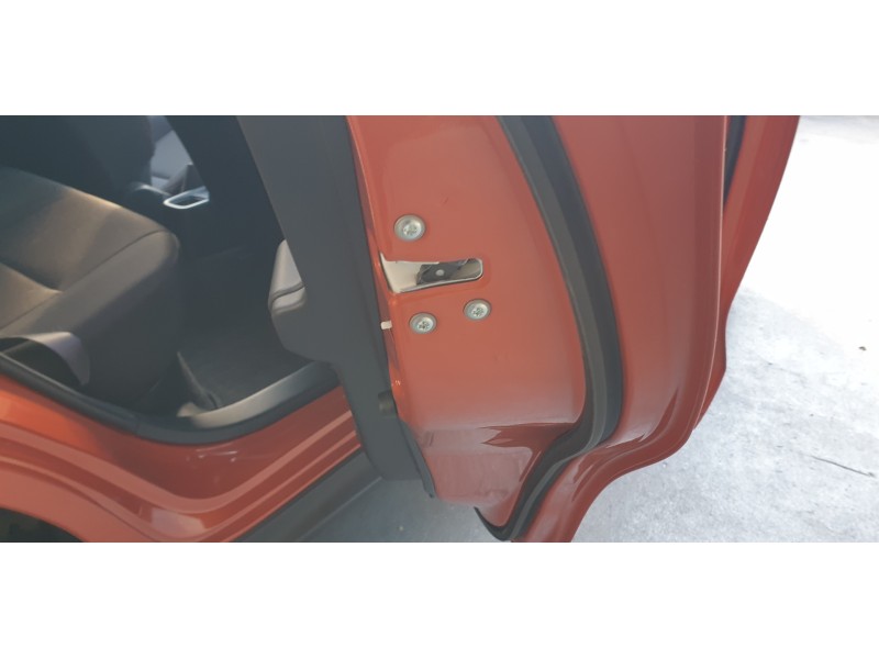 Recambio de cerradura puerta trasera derecha para suzuki swift (az) referencia OEM IAM 8231062R16000  