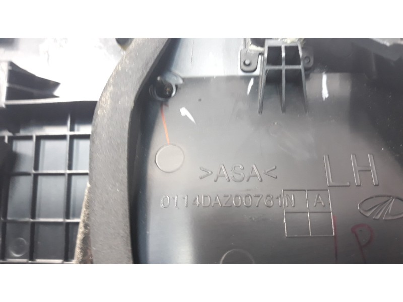 Recambio de maneta exterior trasera izquierda para mahindra kuv 100 2wd nxt referencia OEM IAM 114DAZ00071N  