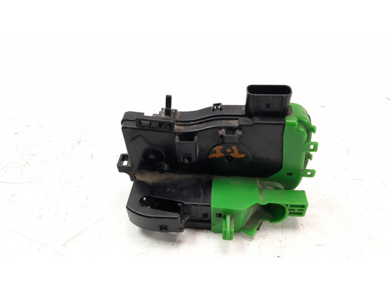 Recambio de cerradura puerta trasera izquierda para hyundai i40 1.7 crdi cat referencia OEM IAM 814103Z000  