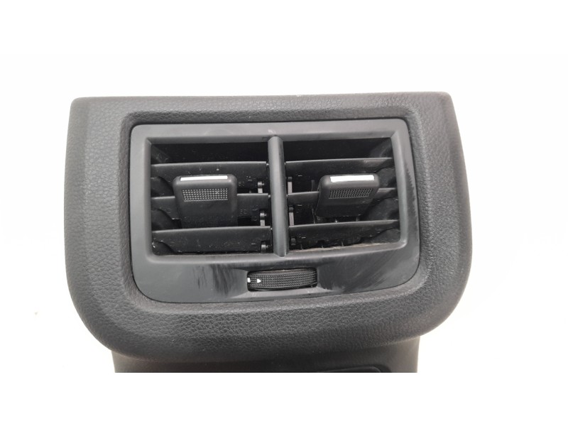 Recambio de aireador para seat ateca (khp) style go referencia OEM IAM 5F0819203  