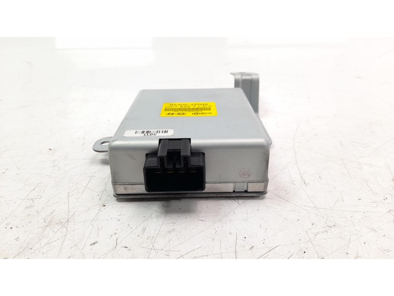 Recambio de modulo electronico para hyundai i40 1.7 crdi cat referencia OEM IAM 953003Z000  