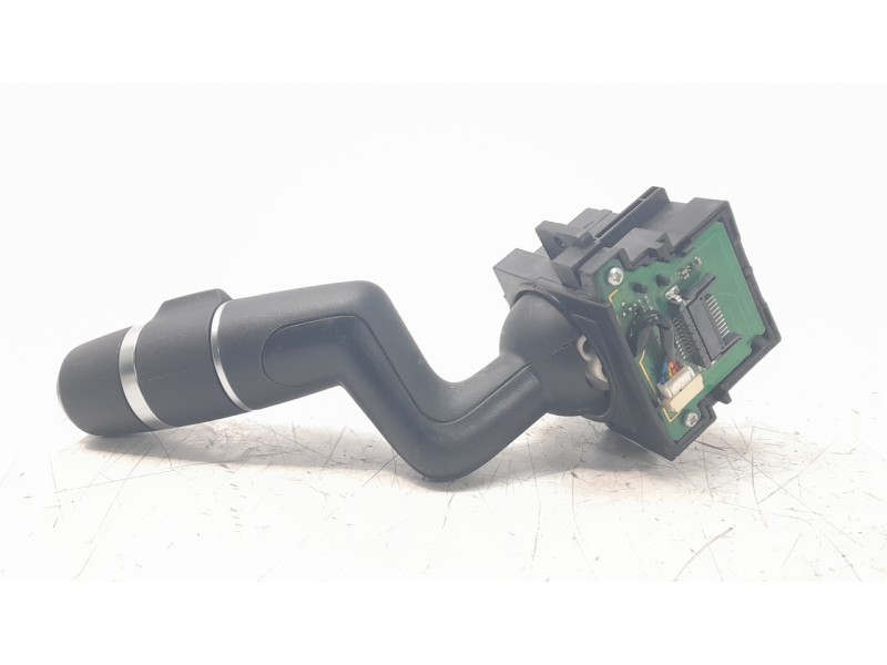 Recambio de mando limpia para land rover discovery sport 2.0 td4 cat referencia OEM IAM BJ323F973BB  