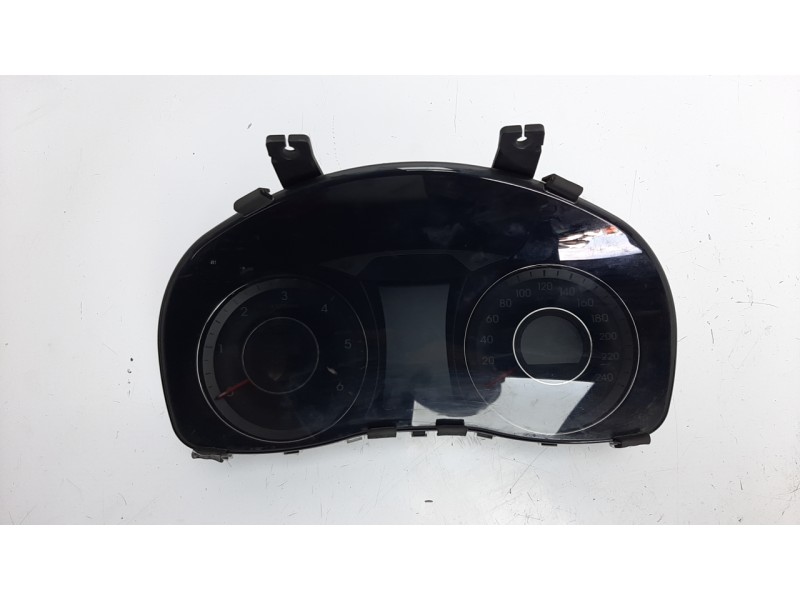 Recambio de cuadro instrumentos para hyundai i40 1.7 crdi cat referencia OEM IAM 940333Z300 11003087310H 