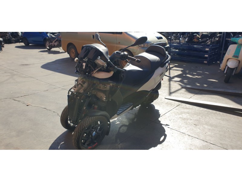 piaggio (vespa) mp3 400 hpe del año 2022