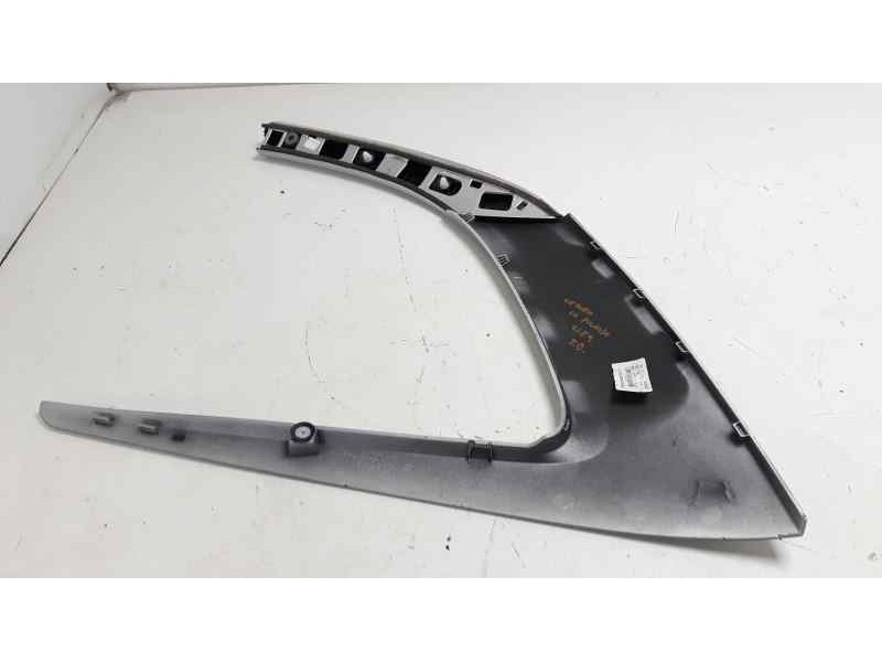 Recambio de moldura para citroen c4 grand picasso feel referencia OEM IAM 96776507  