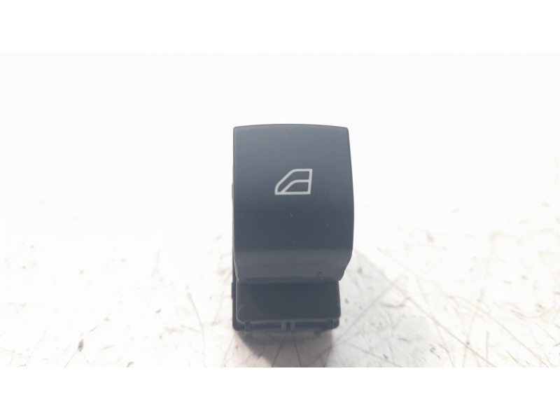 Recambio de mando elevalunas trasero izquierdo para volvo xc 40 1.5 cat referencia OEM IAM 31456060  