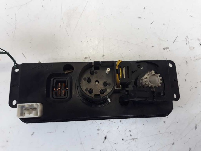Recambio de mando calefaccion / aire acondicionado para daewoo nubira berlina 1.6 cat referencia OEM IAM   