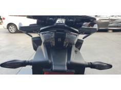 LUZ CENTRAL DE FRENO 