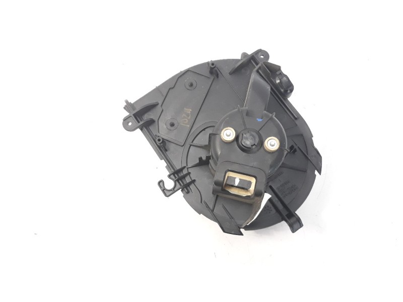 Recambio de ventilador calefaccion para citroen jumpy hdi 90 27 l1h1 furg. referencia OEM IAM 1401366880  