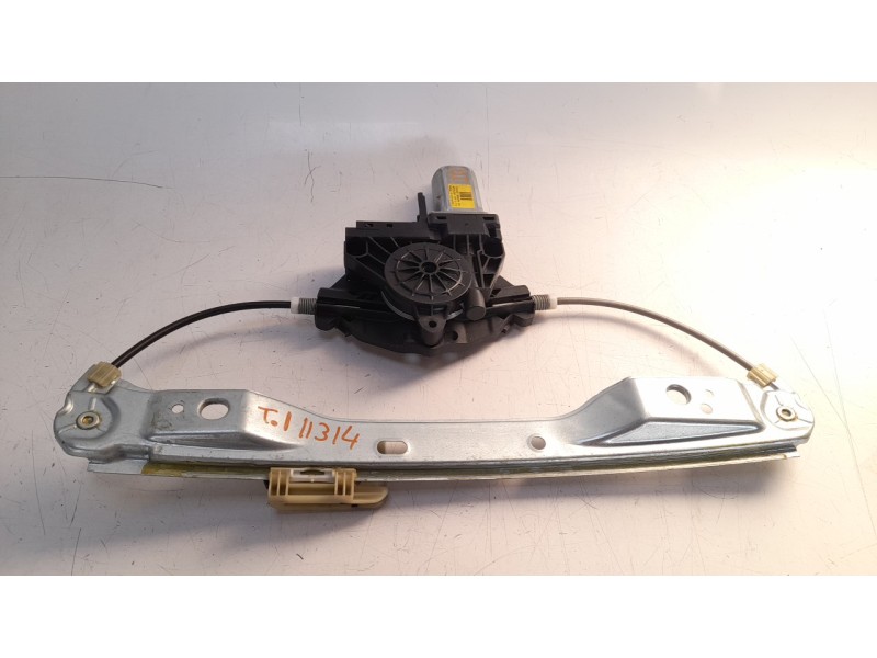 Recambio de elevalunas delantero izquierdo para volvo v60 kombi 2.0 diesel cat referencia OEM IAM 921035102  