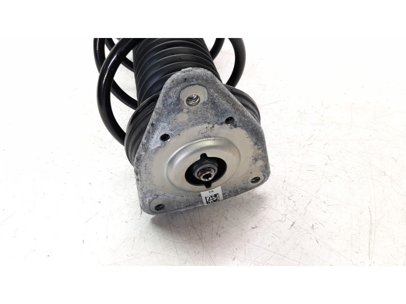 Recambio de amortiguador delantero izquierdo para peugeot 308 referencia OEM IAM 1628565380  