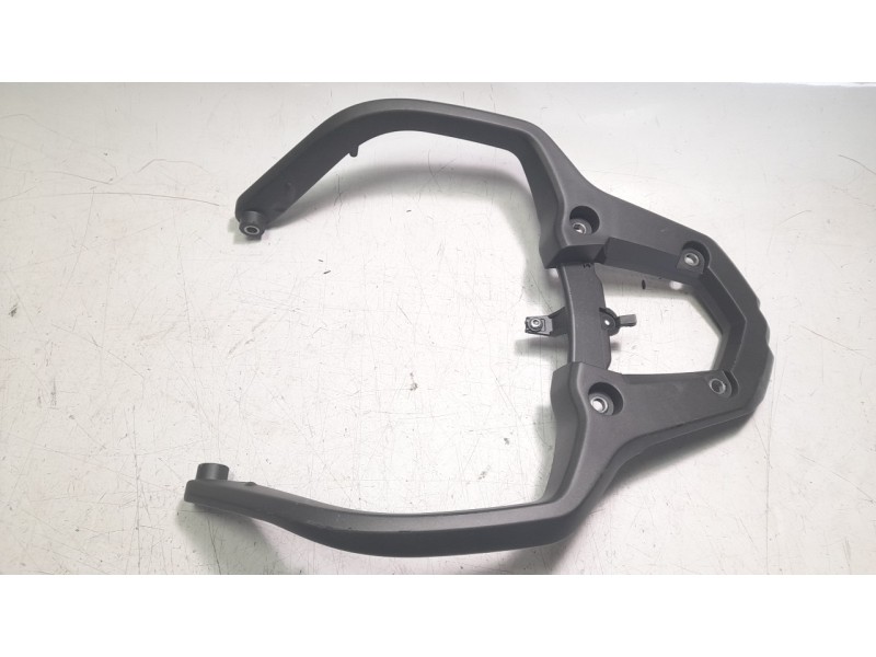 Recambio de agarradera trasera para triumph tiger tiger 1200 gt pro (pv01) referencia OEM IAM T2310732LL  